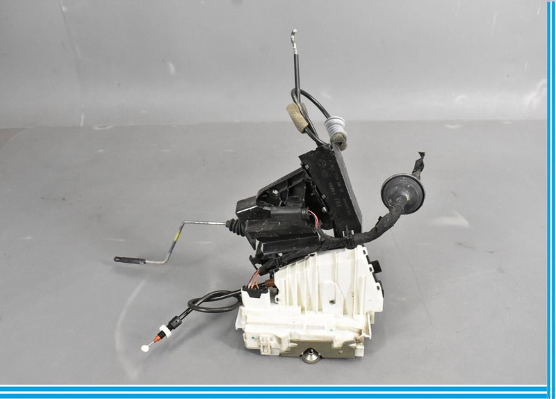 06-13 Mercedes X164 GL450 R350 Front Right Side Door Lock Latch Actuator OEM