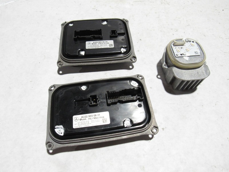 Mercedes S560 2020 W222 Front Left Headlight Light Ballast Module Set 18-20 *