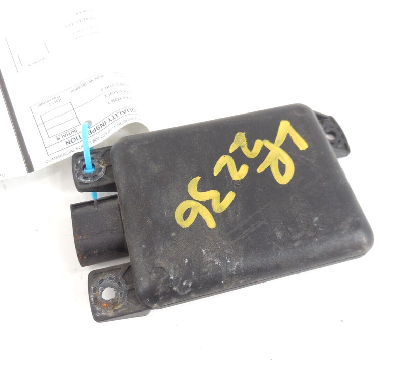 2017 17 Volkswagen Jetta GLI Blind Spot Radar Control Module OEM 5Q0907685B
