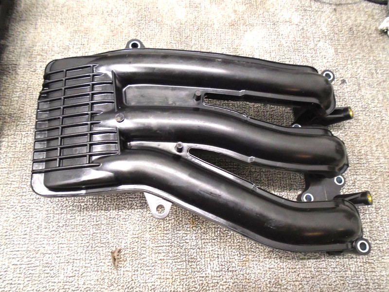 INTAKE MANIFOLD 13110-88L00 Suzuki Outboard Four 4 Stroke DF60A 60 Hp Motor Part