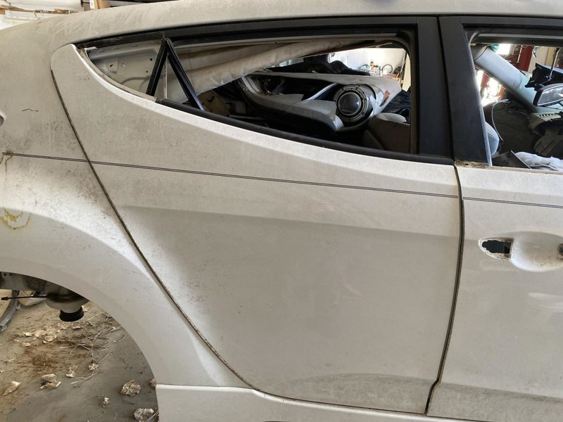 Right Passenger Rear Door Shell 2012-2017 Hyundai Veloster 87490 **NO SHIPPING**