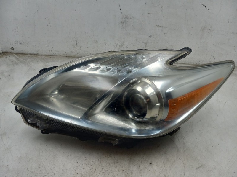10-11 TOYOTA PRIUS DRIVER SIDE FRONT HEADLIGHT