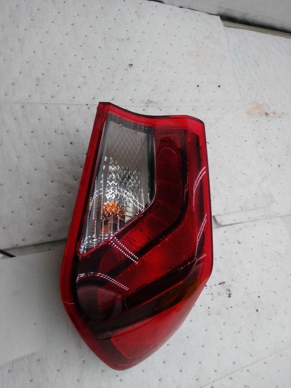 2022 KIA K5 Right Blue Tail Light Assembly OEM Used 54000 Miles NJ25-26410