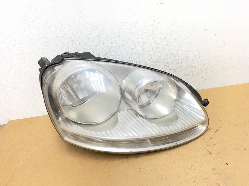 2005 - 2010 Volkswagen Jetta Right Passenger RH Side Headlight Halogen AD4664 DW