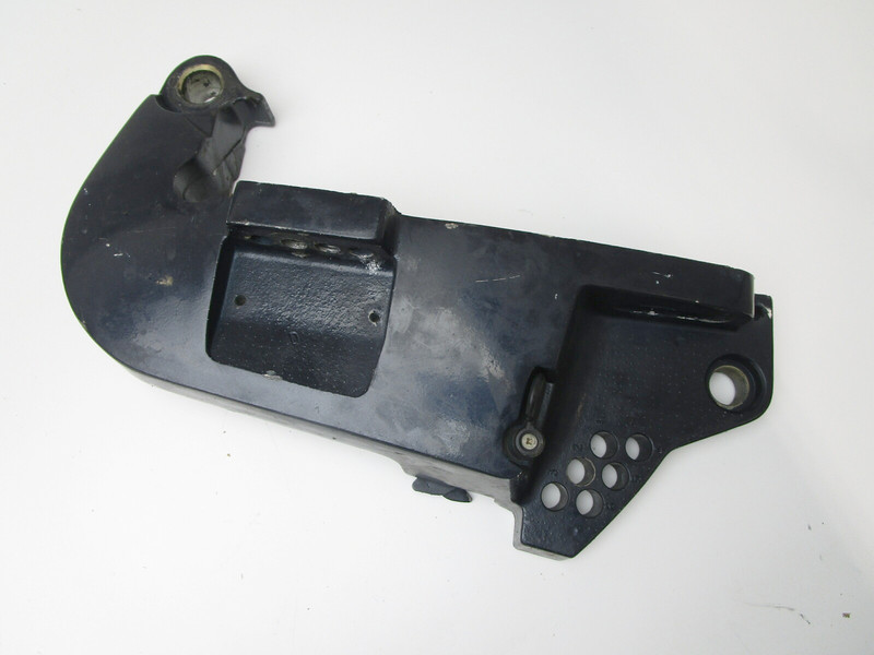 0335489 Evinrude Johnson 60-250 Hp Starboard Transom Bracket Blue W/Trail Lock