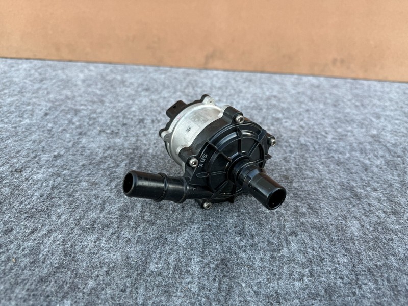 HYUNDAI IONIQ 5 2022-2025 OEM ENGINE MOTOR AUXILIARY INVERTER COOLANT WATER PUMP