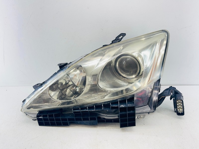 09-15 LEXUS IS 350 CABRIO 083241101L LH DRIVER Side Replacement Headlight OEM