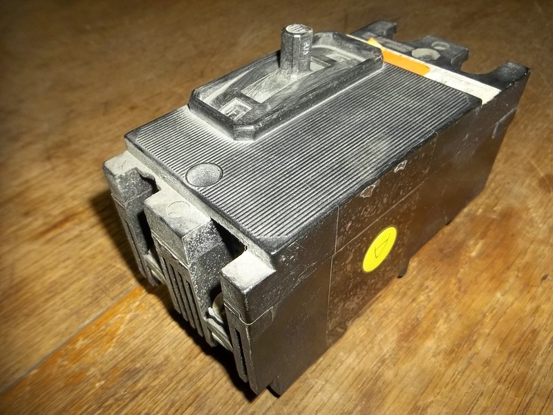 ITE Circuit Breaker 480VAC 25A LJ-5452 2-Pole 25 Amp *FREE SHIPPING*