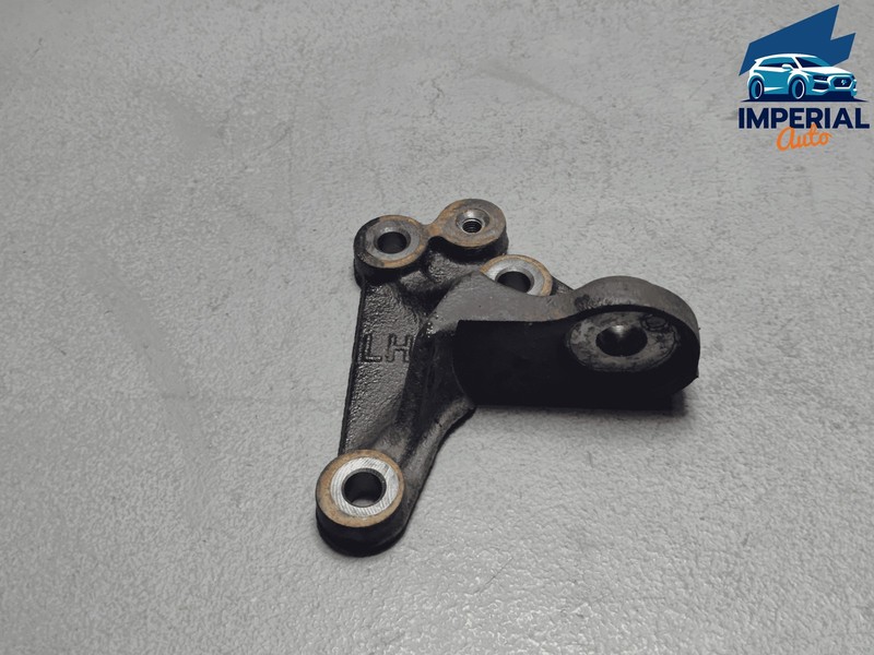 TOYOTA SIENNA 17-20 ENGINE MOTOR LEFT DRIVER SIDE MOUNT BRACKET INSULATOR OEM