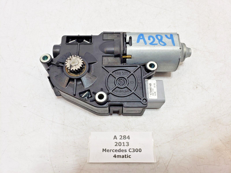 ✅ 2008-2014 OEM Mercedes W204 C250 C350 Panoramic Sunroof Sun Roof Motor Unit