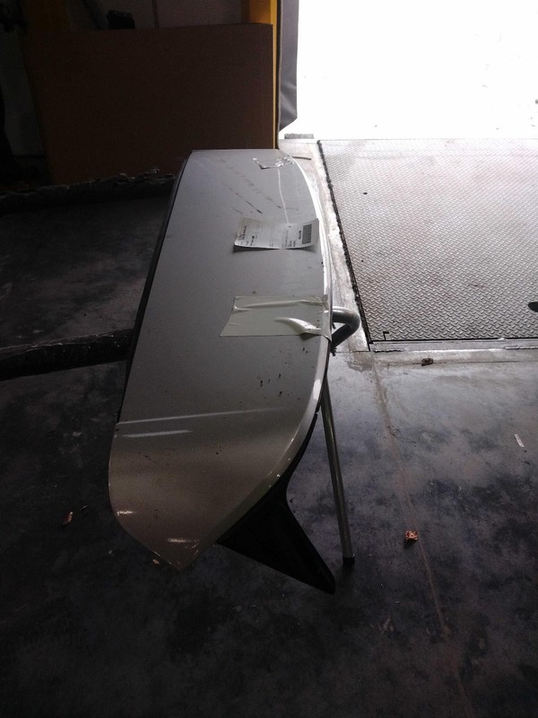 2015 Lincoln MKC Center High Mount Stop Light - Silver - 64K Miles - Used