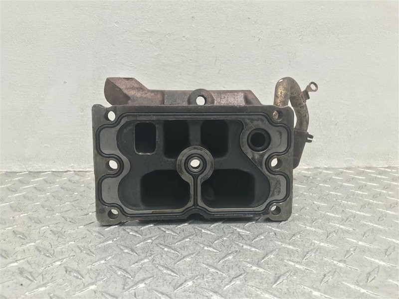 08-10 FORD F250 F350 6.4L Turbo Diesel Fuel Feed Line Bracket OEM 8C3Z-9P462-B