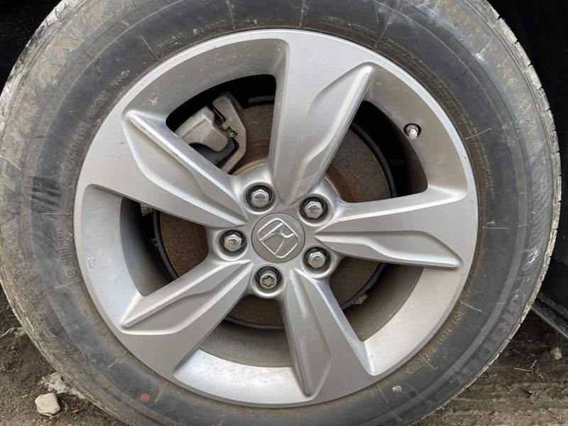 2018-2022 HONDA ODYSSEY RIGHT REAR 18X7.5 5-SPOKE WHEEL LIGHT GRAY A-COND 63426