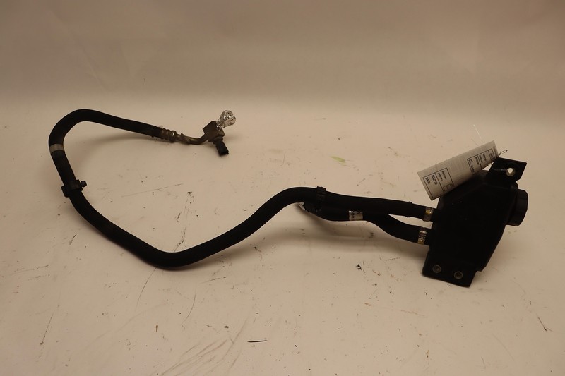 2014-2016 MASERATI QUATTROPORTE 3.8L POWER STEERING RESERVOIR W/ HOSE TUBE OEM