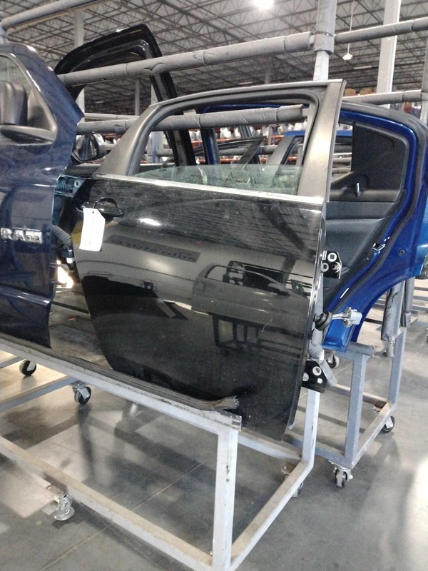 2008 Chevrolet Impala Right Rear Door Black 4DR 521105 Good Condition