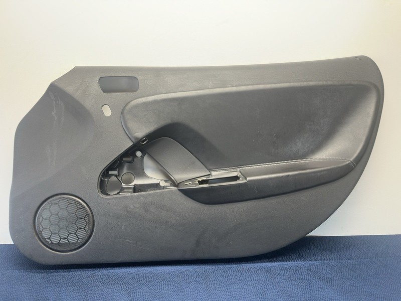 Saturn Sky Red Line Front Right Passenger Side Black Interior Door Panel OEM