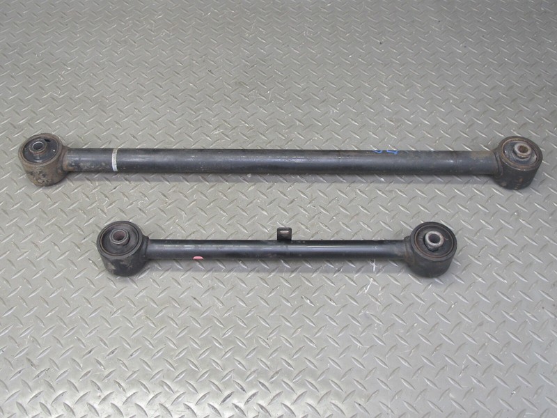 1998-2007 LEXUS UZJ100L LX470 REAR RIGHT PASSENGER SIDE CONTROL ARM SET