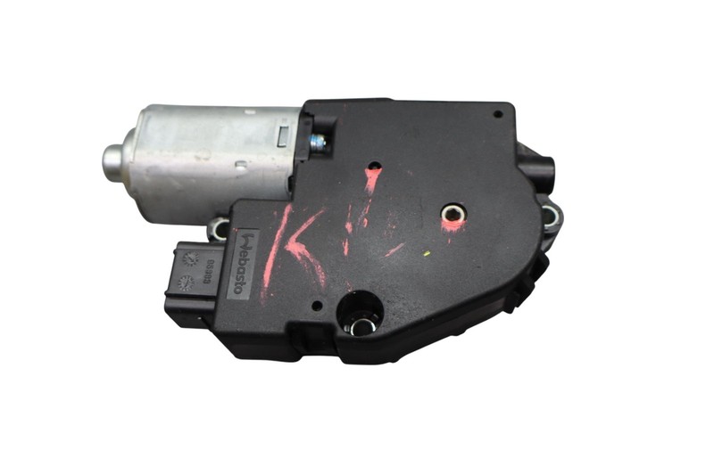 03-13 Maserati Quattroporte M139 Sunroof Sun Roof Moonroof Motor 1711295 OEM