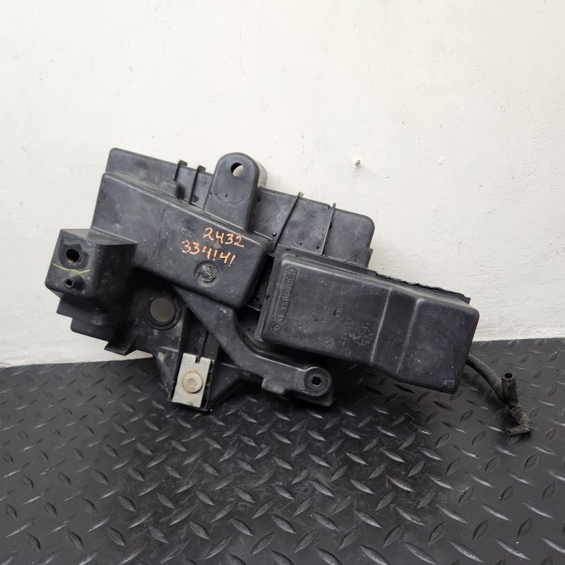 01-05 Dodge Caravan Battery Tray W/ Cruise Control OEM 5002124AA