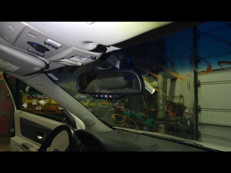 Rear View Mirror With Automatic Dimming Mirror Opt DD8 Fits 04-09 SRX 1304945