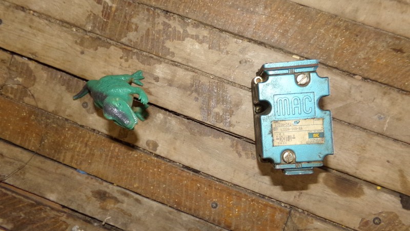 MAC Valve, 6322A-341-RA *FREE SHIPPING*