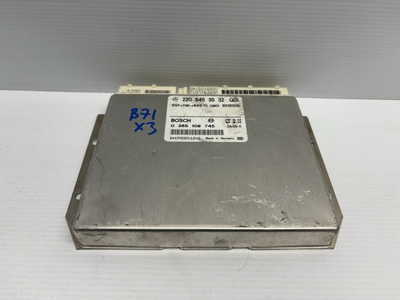 1999-2006 MERCEDES S-CLASS W220 S430 S500 CONTROL MODULE UNIT CMU 2205451832 OEM