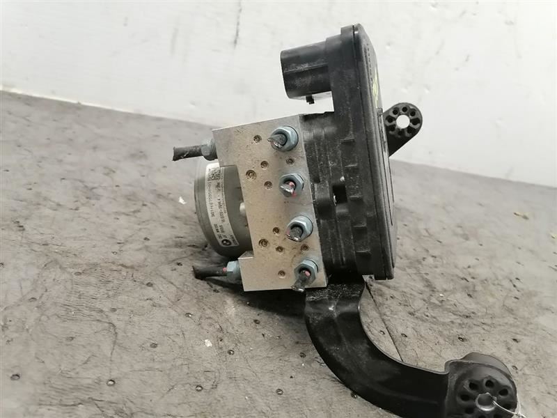 Anti-Lock Brake Part Assembly Fits 14-18 BMW 320i 1390902