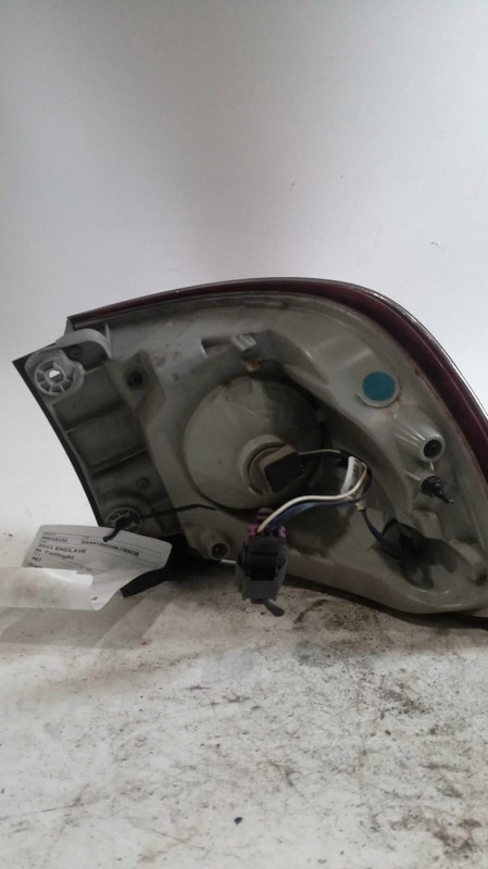 2011 Buick Enclave Right Tail Light Assembly Gold OEM 466450 135K Miles