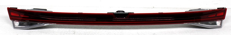 OEM LED Gate Mounted Center Tail Lamp For Hyundai Elantra - Lens Chip