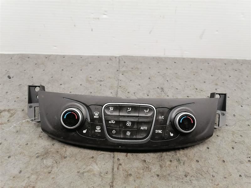 Temperature Control Front With Seat Heating Control Fits 18-19 TRAVERSE 1167629