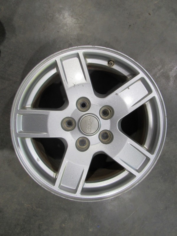2005-2007 JEEP GRAND CHEROKEE LAREDO WHEEL ( 3 ) 17x7-1/2 ALUMINUM