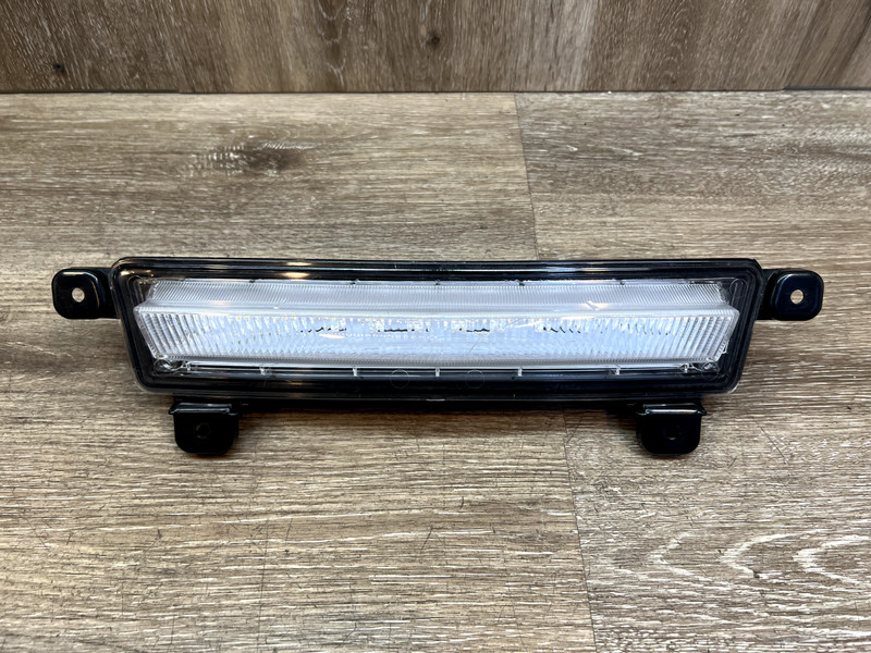 2020-2024 Cadillac XT5 LED Center Brake Light ASSY OEM