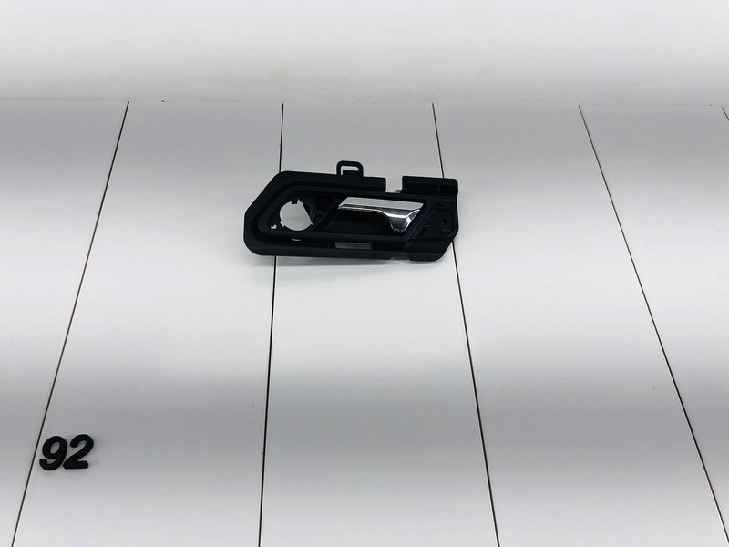 06-10 MERCEDES-BENZ R350 W251 REAR LEFT SIDE INTERIOR DOOR PANEL HANDLE OEM
