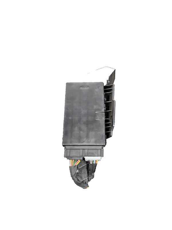 Used Oem Chevrolet 3rd Rear Power Folding Seat Control Module 2015-2020 Tahoe