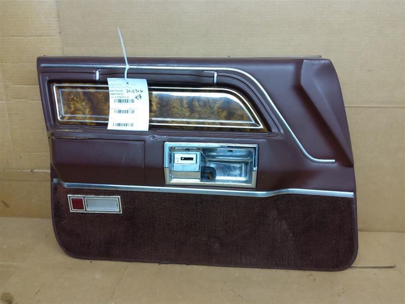 LINCOLN 1982 Front Door Trim Panel 262197