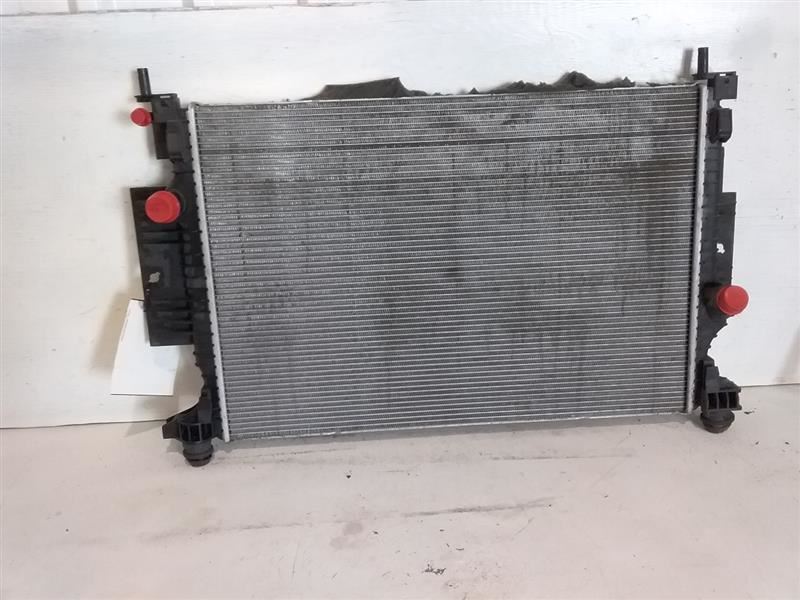 2017-2019 Ford Escape Radiator Fan Motor Fan Assembly w/o Tow Package