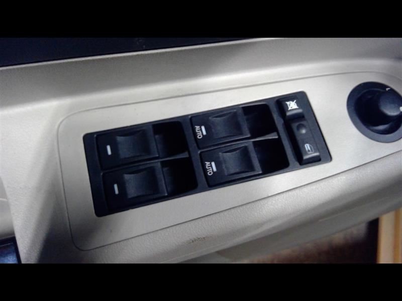 Driver Front Door Switch Driver's Window Fits 08-14 AVENGER 904897