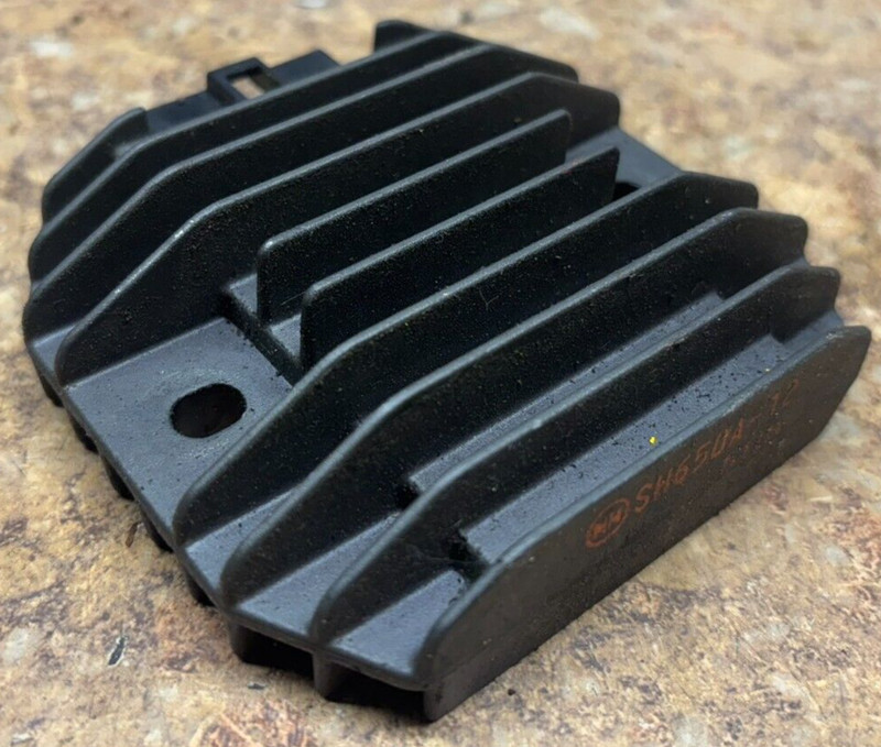 2007 Yamaha YZF600R YZF 600 600R YZF600 Voltage Regulator Rectifier Electric D6