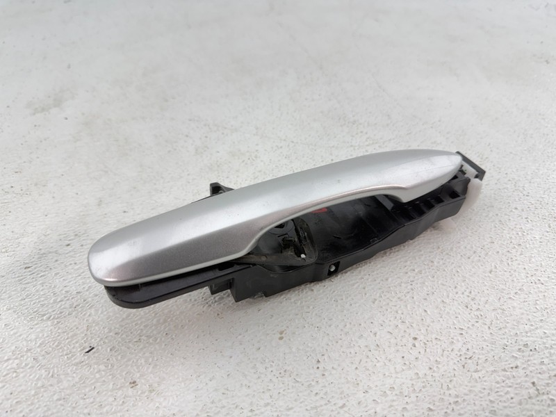 2021-2025 TOYOTA COROLLA HATCHBACK RIGHT REAR EXTERIOR DOOR HANDLE OEM