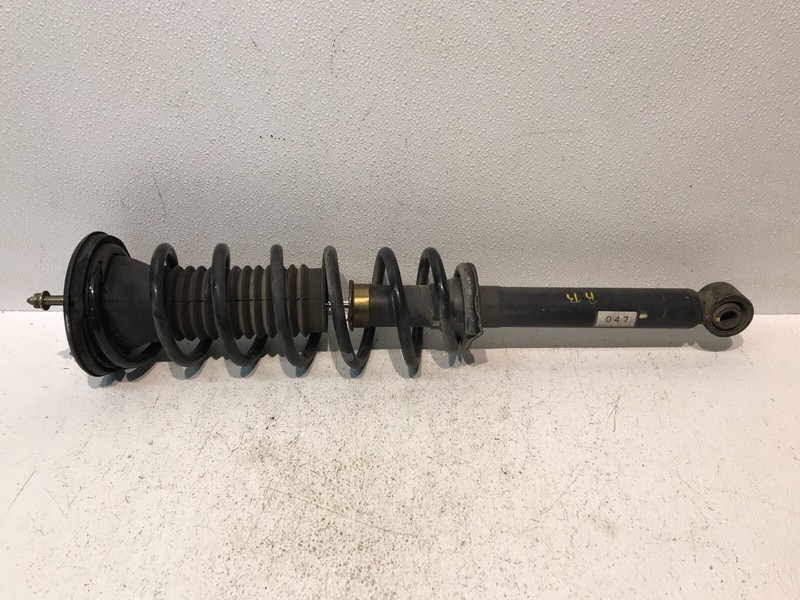 2001 - 2006 LEXUS LS430 Shock Absorber Strut Coil Assy Suspension Rear Right