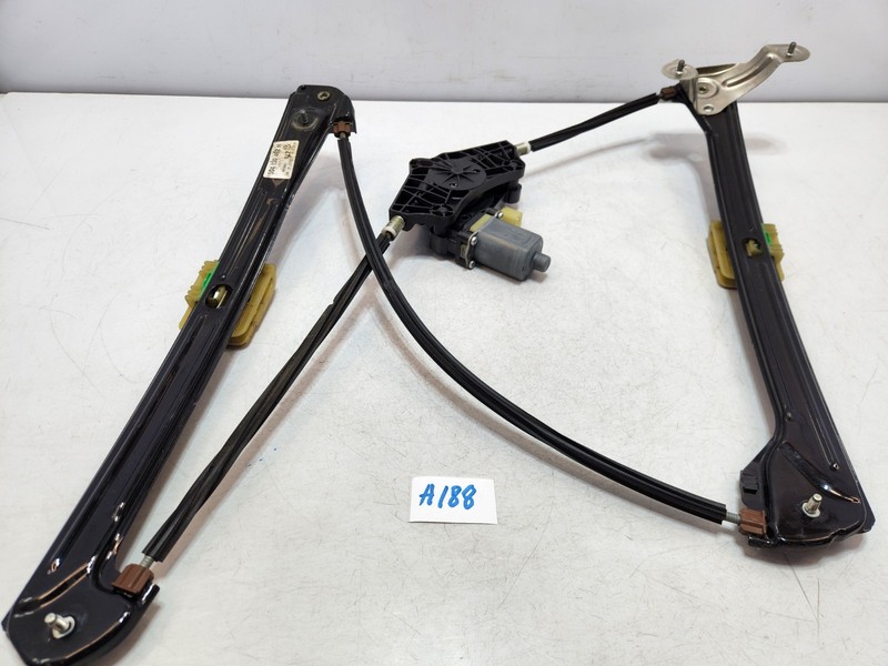✅ 15-19 OEM Volkswagen Golf R Front Right Passenger Door Window Regulator