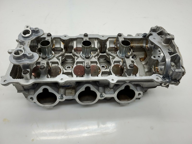 Cylinder Head Left Side 2019 Nissan Maxima SR 11090-4GA0A 2016 2017 2018 2020