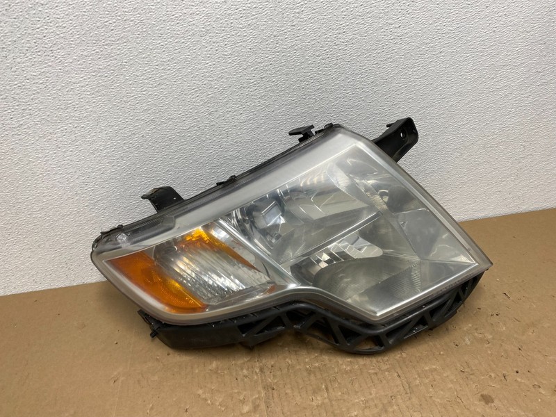 2007 to 2010 Ford Edge Right Passenger RH Halogen Headlight AB6953 DW