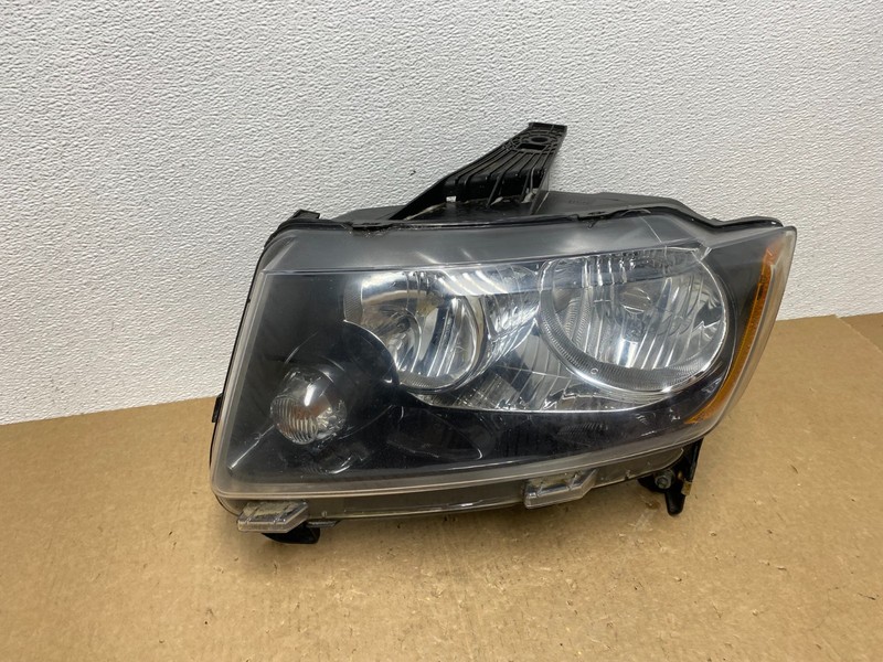 2011 to 2013 Jeep Grand Cherokee Halogen Left Driver Lh Headlight Oem AC1342 DW