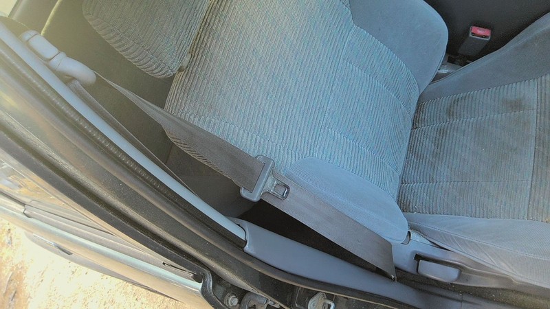 Front Seat Belt TOYOTA 4RUNNER 97 98 99 00