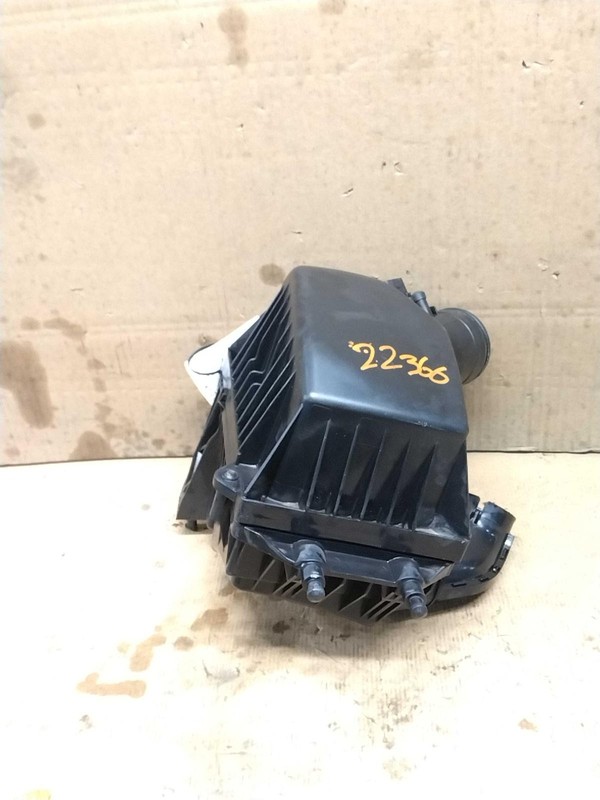 2016 Buick Encore Air Cleaner Assembly OEM Black 1.4L 227K Miles NJ25-22366