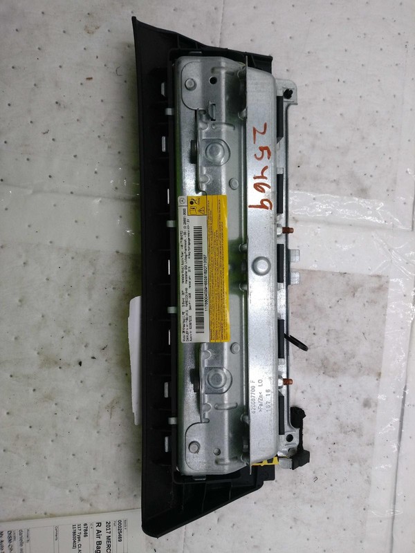 Used Instrument Panel Air Bag fits: 2017 Mercedes-benz Mercedes cla-class 156 Ty