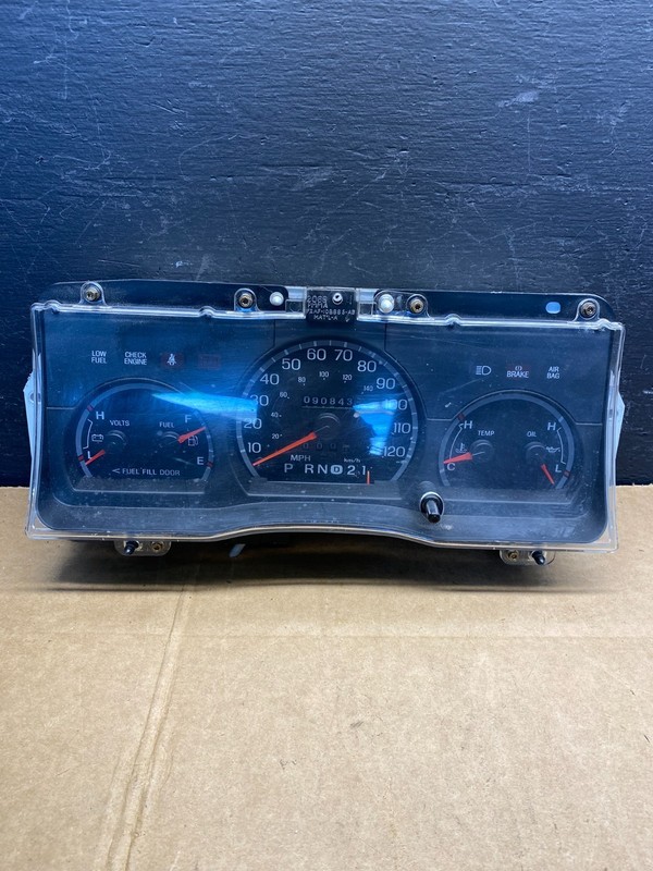 2001 to 2005 Mercury Grand Marquis Speedometer Cluster Gauge Oem ad3691 DG