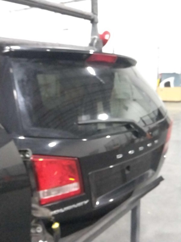 Used Deck Lid fits: 2017 Dodge Journey w/keyless entry w/camera privacy tint gla