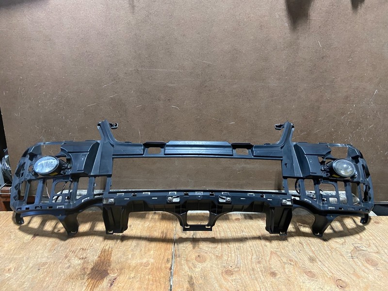 2006 to 2011 Mercedes Benz ML550 Front Bumper Reinforcement Y9816 PS